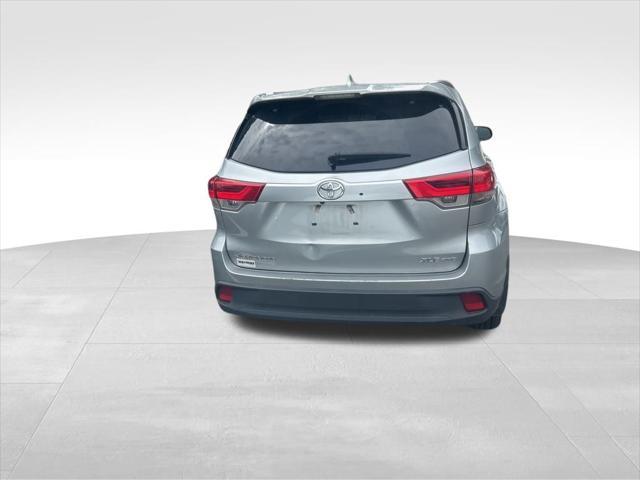used 2019 Toyota Highlander car, priced at $28,209