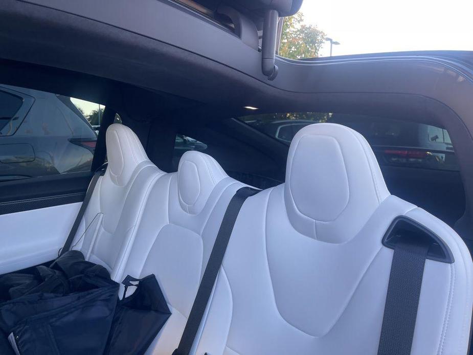 used 2018 Tesla Model X car, priced at $28,400