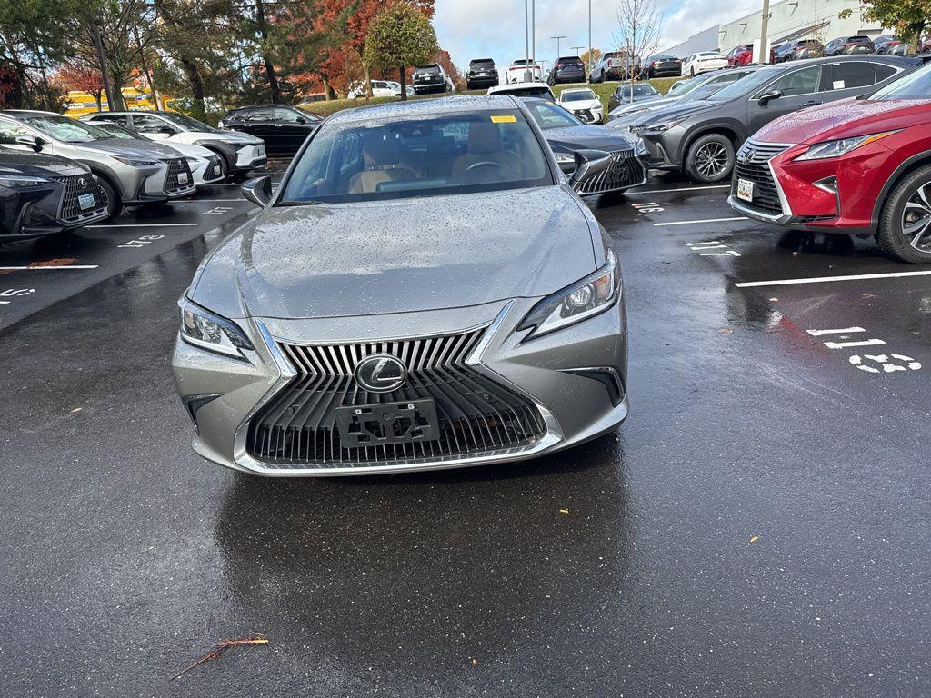 used 2021 Lexus ES 250 car, priced at $29,900