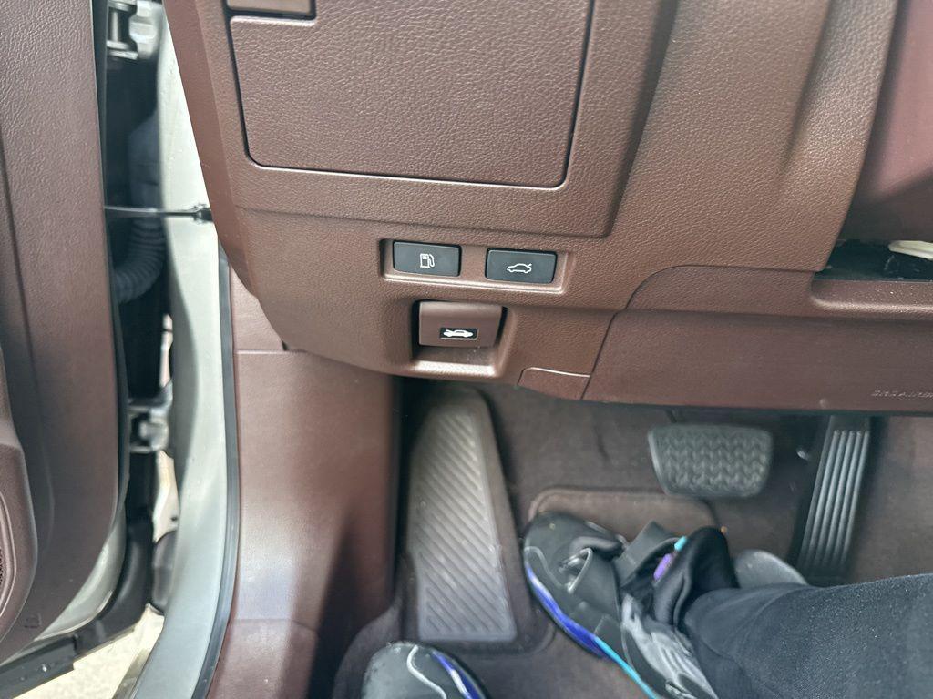 used 2021 Lexus ES 250 car, priced at $29,900