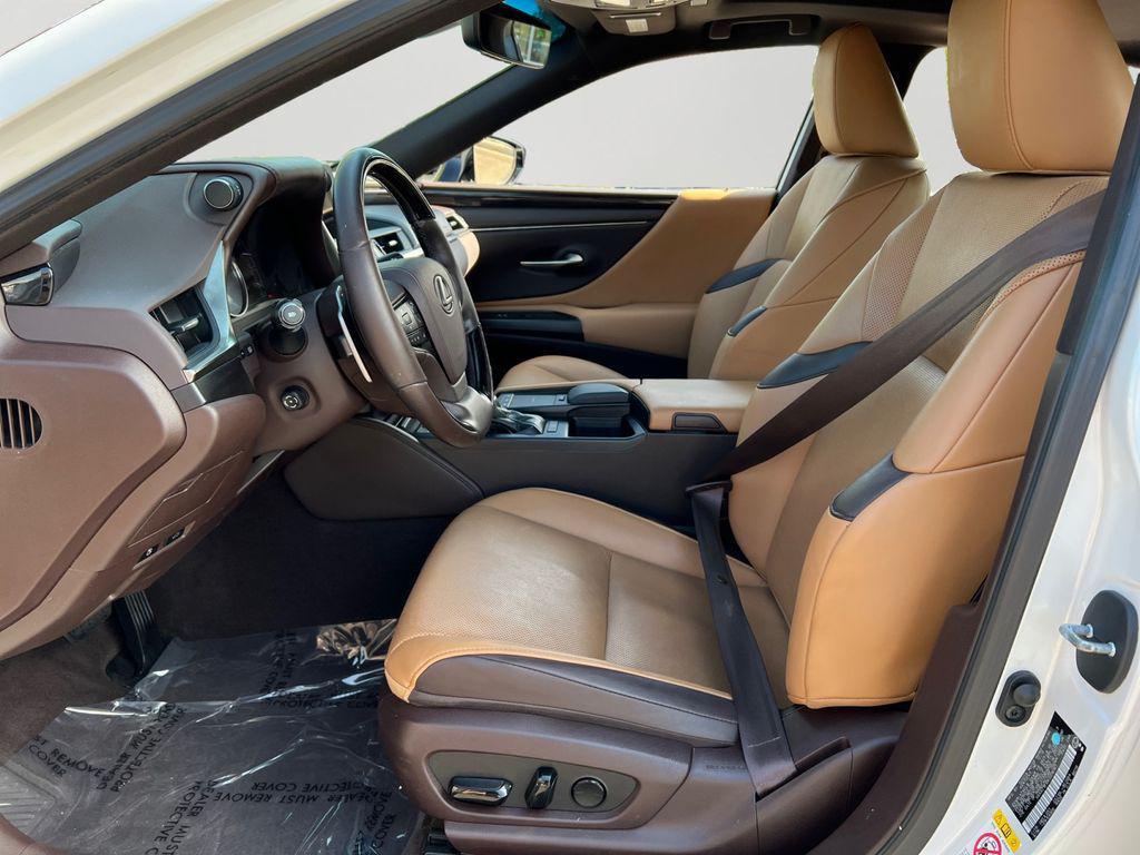 used 2019 Lexus ES 350 car, priced at $29,261