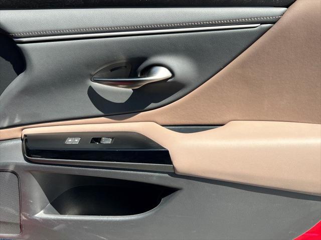 used 2024 Lexus ES 350 car, priced at $42,418