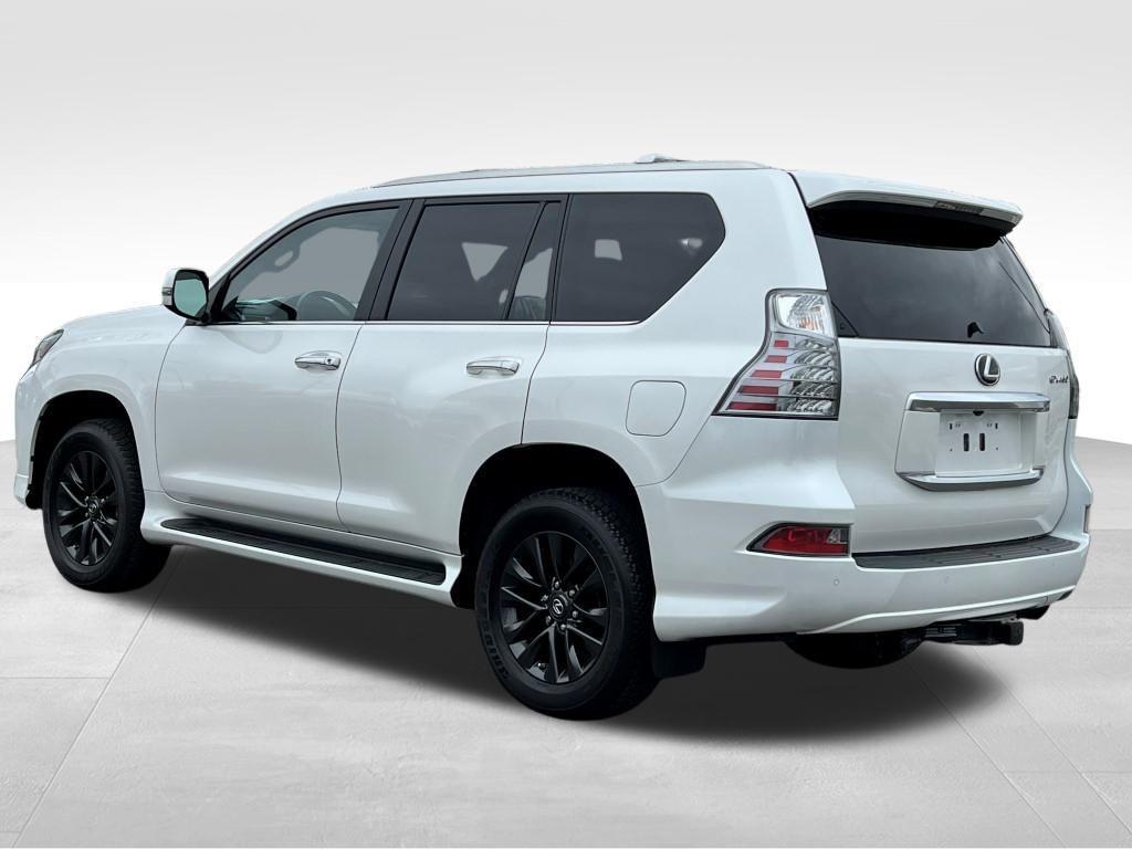 used 2023 Lexus GX 460 car, priced at $59,833