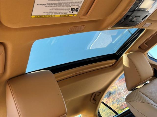 used 2022 Lexus ES 350 car, priced at $34,900