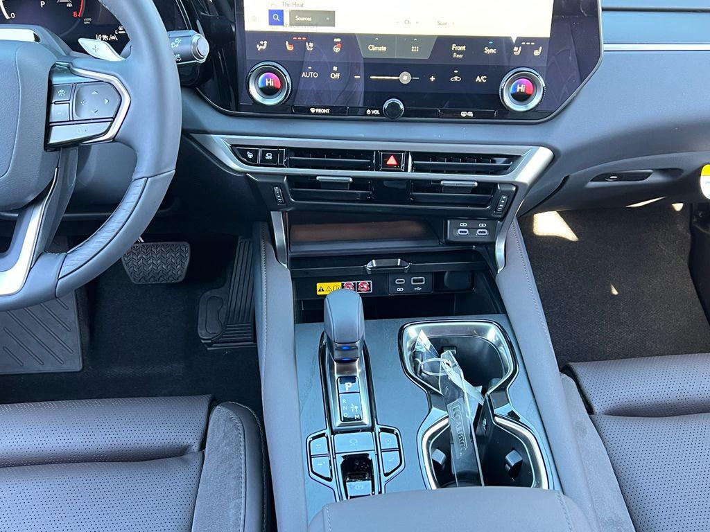 new 2026 Lexus RX 350 car, priced at $66,026