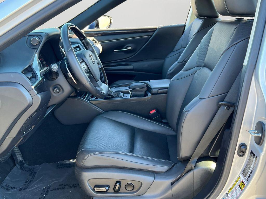 used 2021 Lexus ES 250 car, priced at $27,990