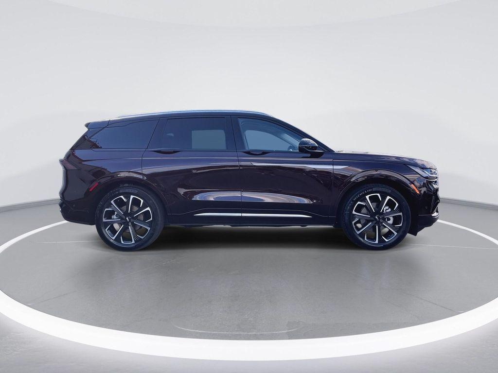 used 2024 Lincoln Nautilus car, priced at $47,995