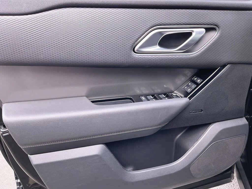 used 2022 Land Rover Range Rover Velar car, priced at $27,528