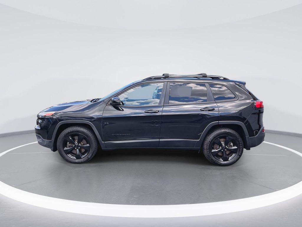used 2016 Jeep Cherokee car, priced at $10,795