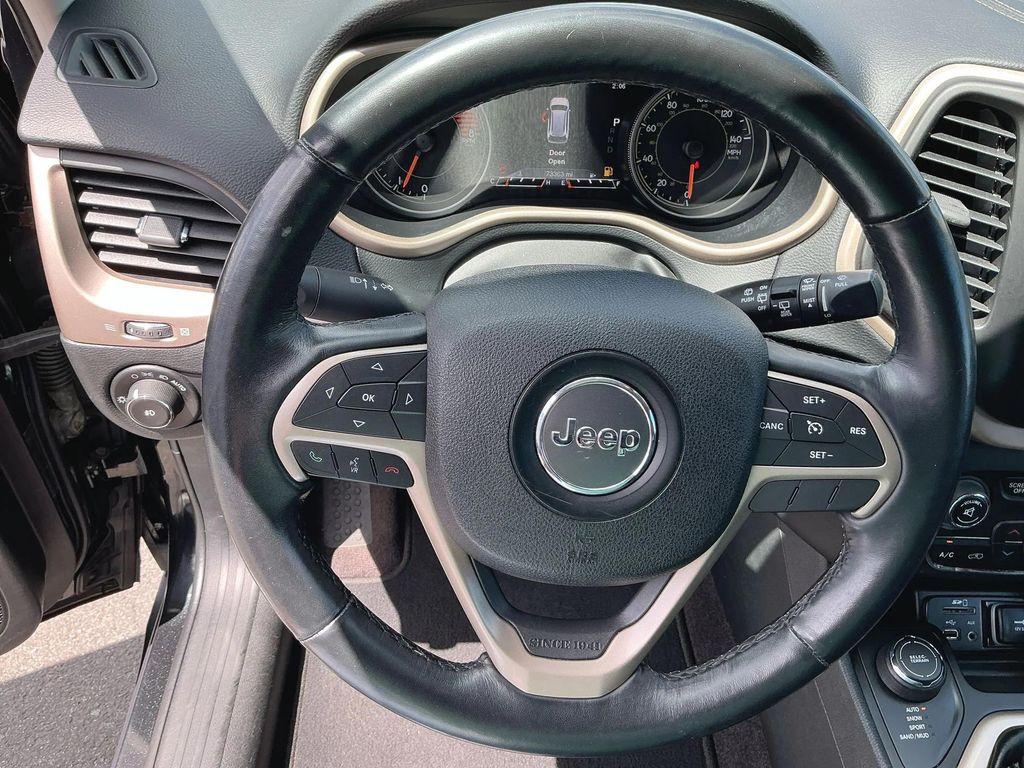 used 2016 Jeep Cherokee car, priced at $10,795