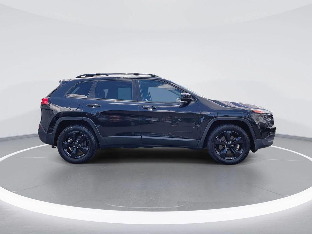 used 2016 Jeep Cherokee car, priced at $10,795