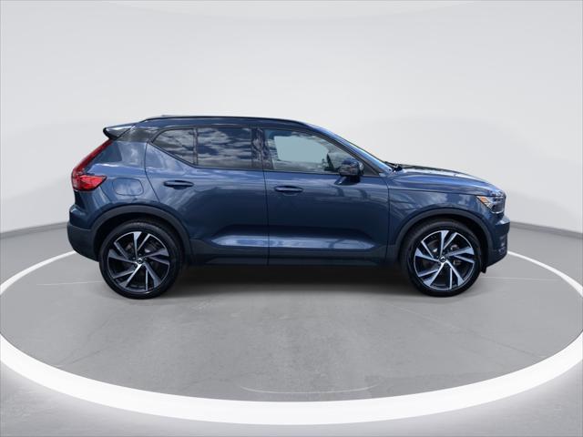 used 2022 Volvo XC40 car, priced at $27,875