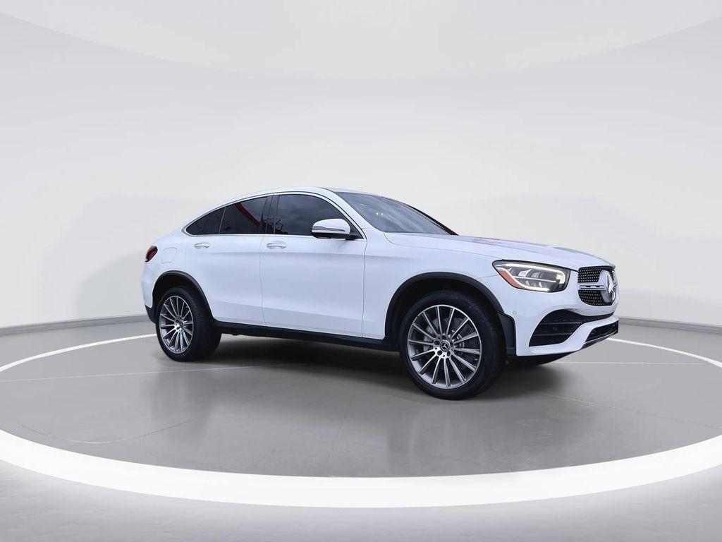used 2020 Mercedes-Benz GLC 300 car, priced at $27,616