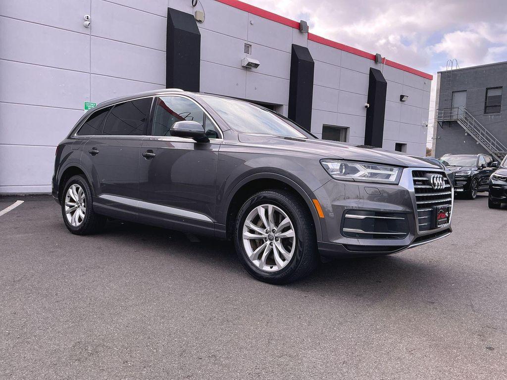 used 2019 Audi Q7 car, priced at $19,033