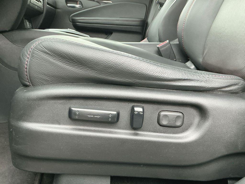 used 2022 Honda Pilot car, priced at $28,780