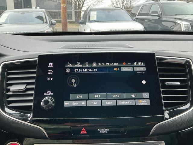 used 2022 Honda Pilot car, priced at $30,373
