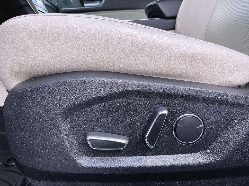 used 2019 Ford Edge car, priced at $16,805