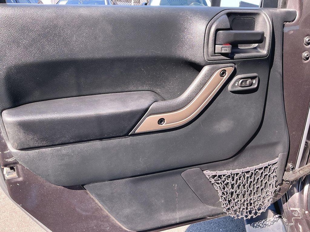 used 2016 Jeep Wrangler Unlimited car, priced at $17,088