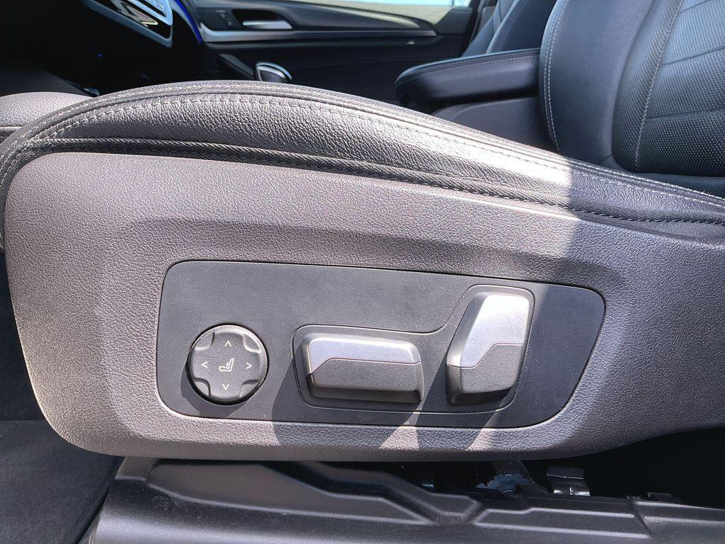 used 2023 BMW X3 car, priced at $41,492