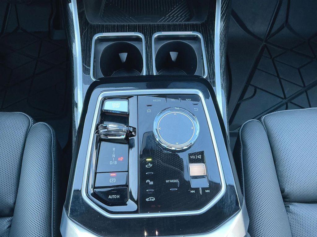 used 2024 BMW i7 car, priced at $65,438