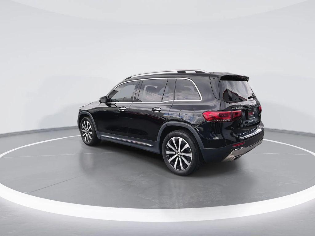 used 2020 Mercedes-Benz GLB 250 car, priced at $22,431