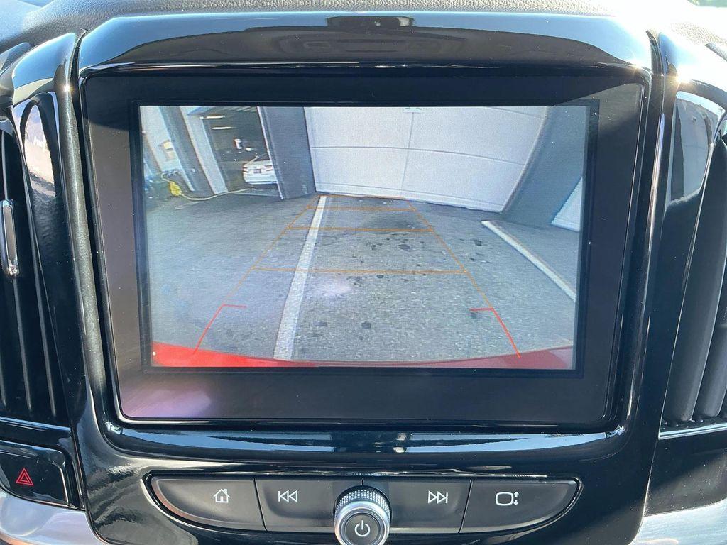 used 2018 Chevrolet Traverse car, priced at $12,994