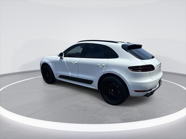 used 2018 Porsche Macan car, priced at $30,995