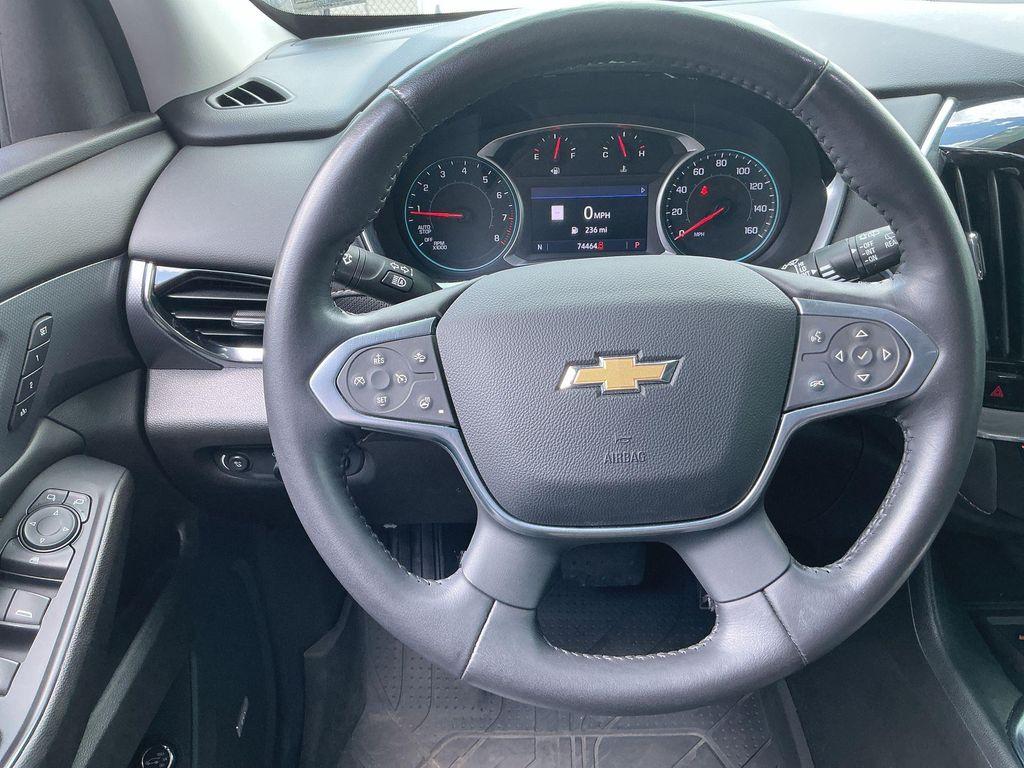 used 2021 Chevrolet Traverse car, priced at $26,027