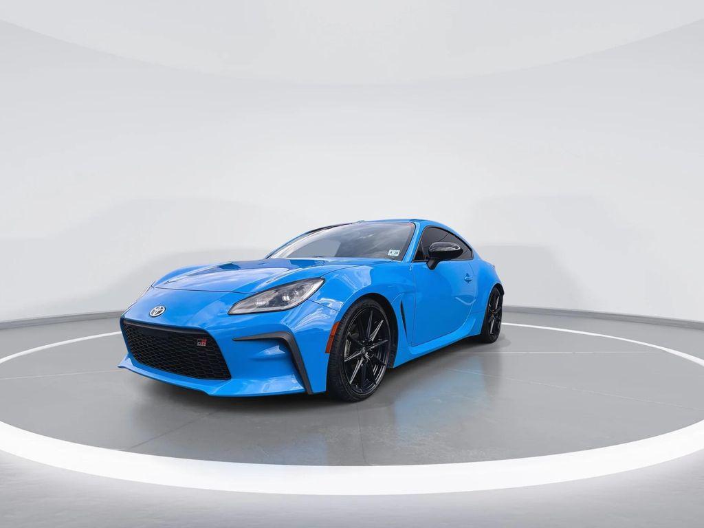 used 2023 Toyota GR86 car, priced at $28,055