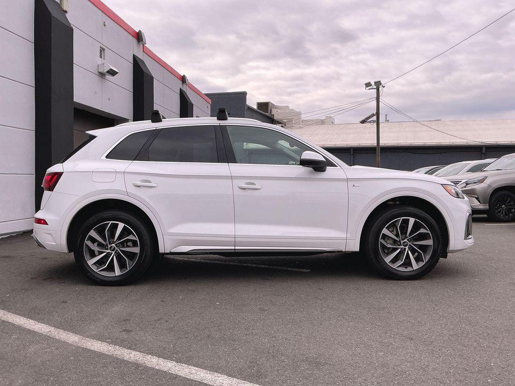 used 2024 Audi Q5 car, priced at $30,799