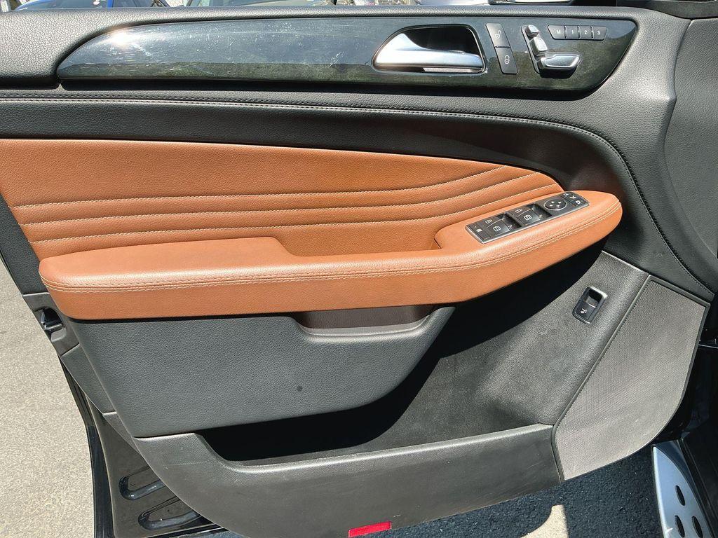 used 2019 Mercedes-Benz AMG GLE 43 car, priced at $31,895