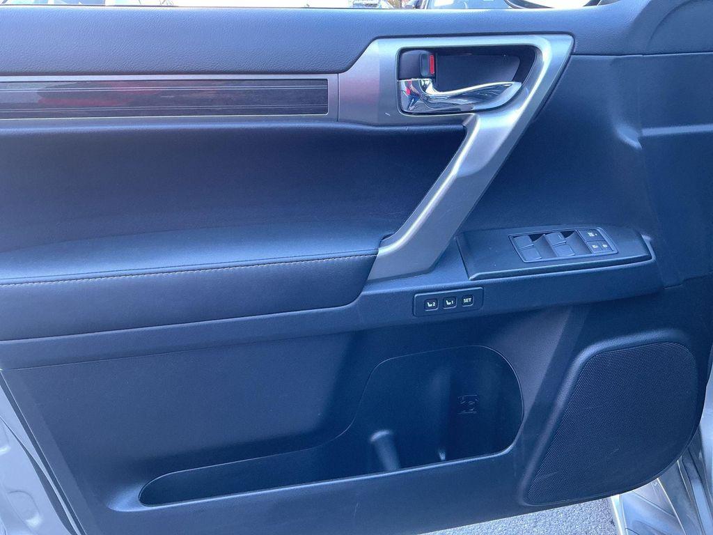 used 2022 Lexus GX 460 car, priced at $46,580