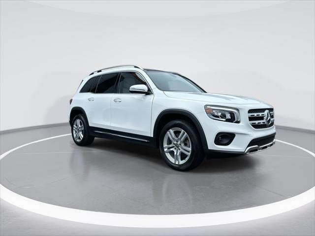 used 2021 Mercedes-Benz GLB 250 car, priced at $27,595