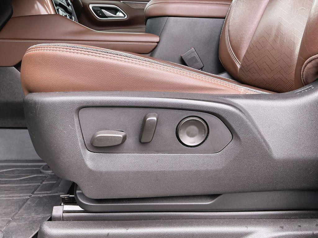 used 2021 Chevrolet Tahoe car, priced at $50,995
