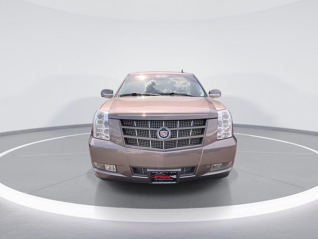 used 2014 Cadillac Escalade car, priced at $17,566