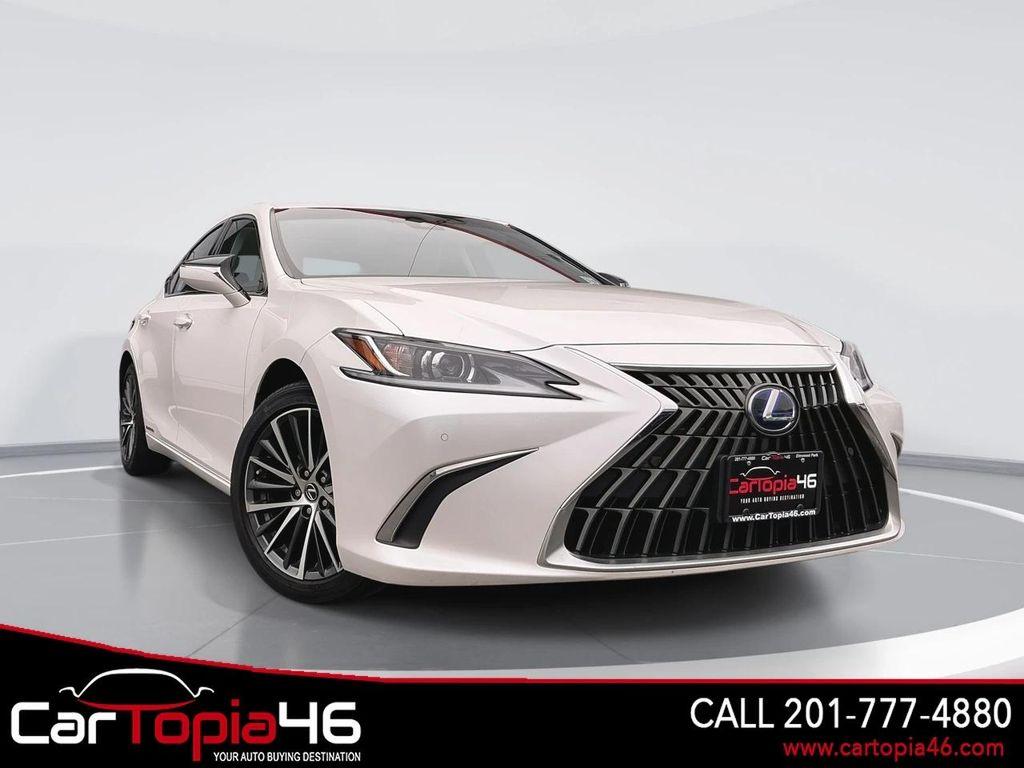 used 2022 Lexus ES 300h car, priced at $28,395