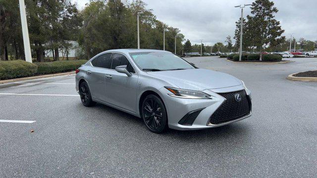 used 2022 Lexus ES 300h car, priced at $35,000