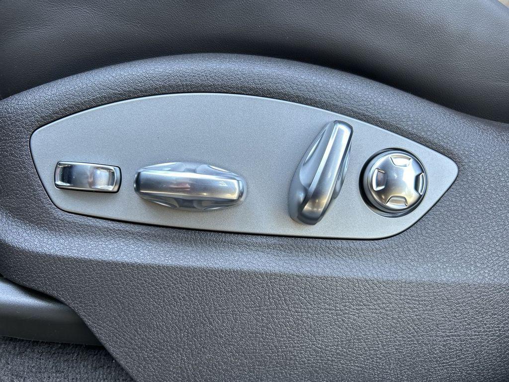 new 2025 Porsche Macan car, priced at $71,700