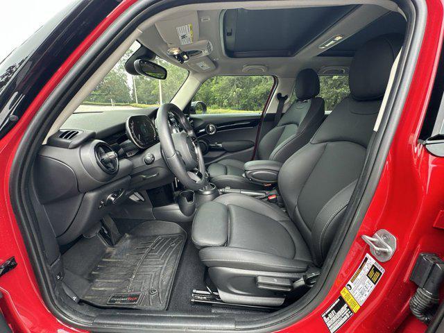 used 2024 MINI Hardtop car, priced at $26,000