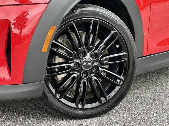 used 2024 MINI Hardtop car, priced at $26,000