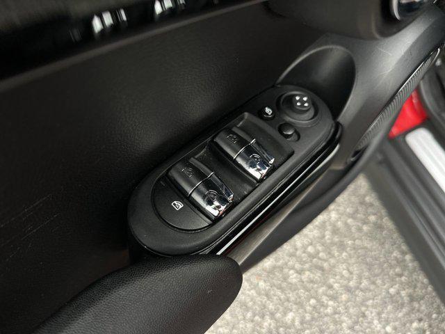 used 2024 MINI Hardtop car, priced at $26,000