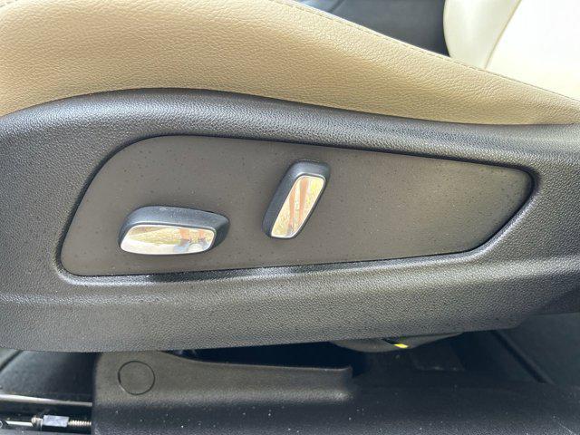 used 2017 Cadillac XT5 car, priced at $16,000