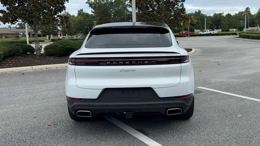 new 2025 Porsche Cayenne car, priced at $111,425