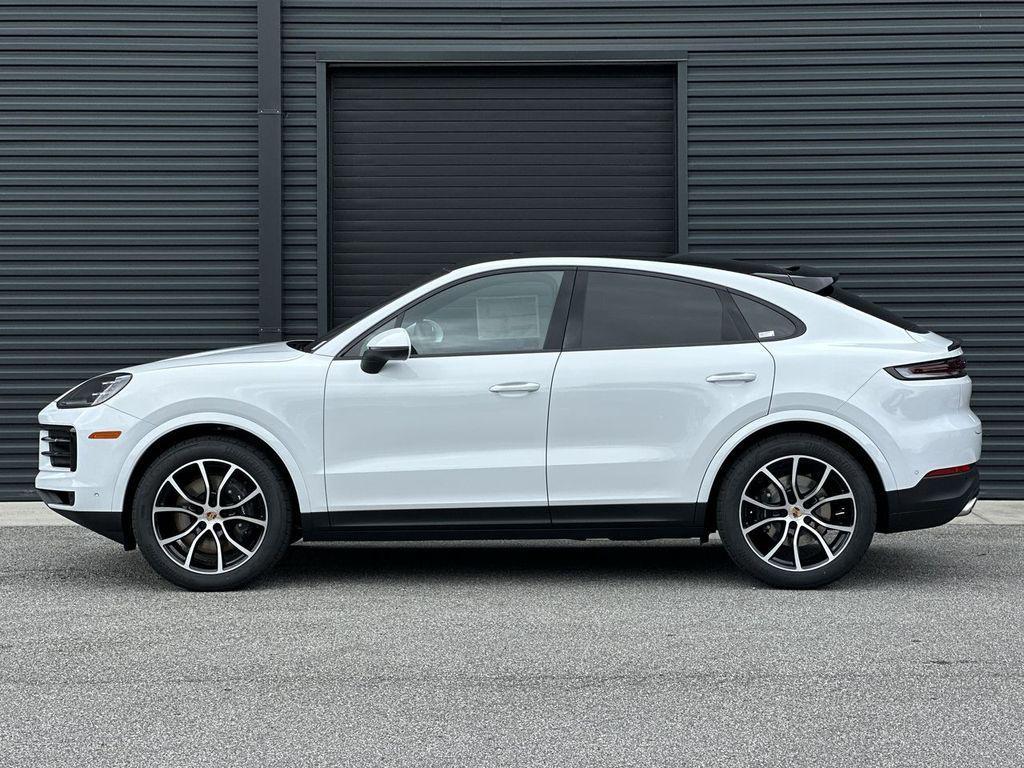 new 2025 Porsche Cayenne car, priced at $111,425