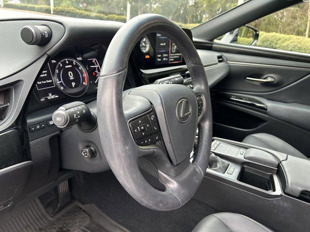 used 2022 Lexus ES 350 car, priced at $36,000