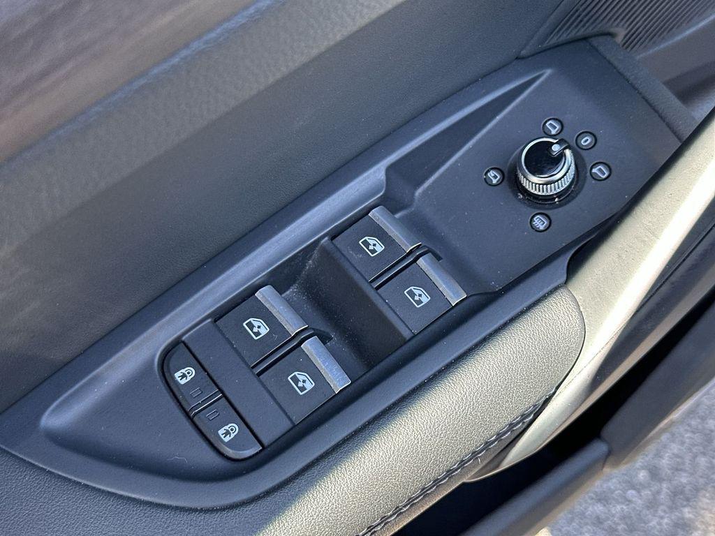 used 2024 Audi Q5 car, priced at $31,500