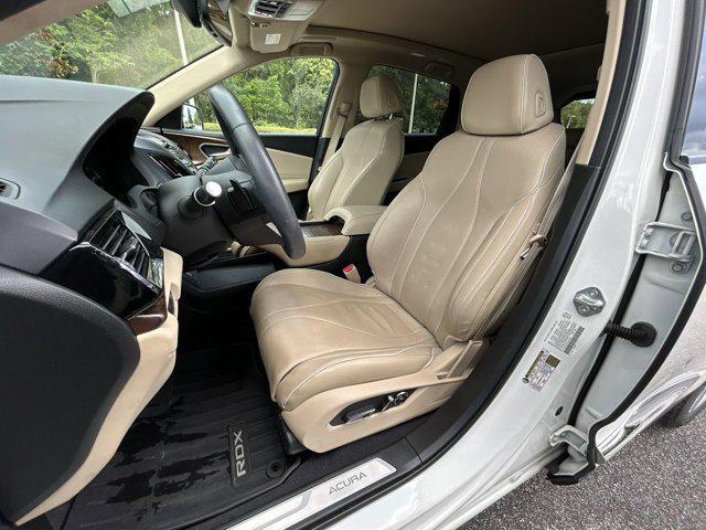 used 2019 Acura RDX car, priced at $28,000