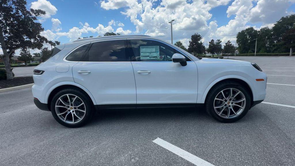 new 2025 Porsche Cayenne car, priced at $103,925