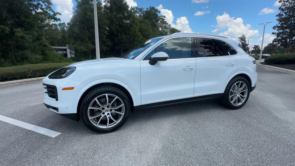 new 2025 Porsche Cayenne car, priced at $103,925