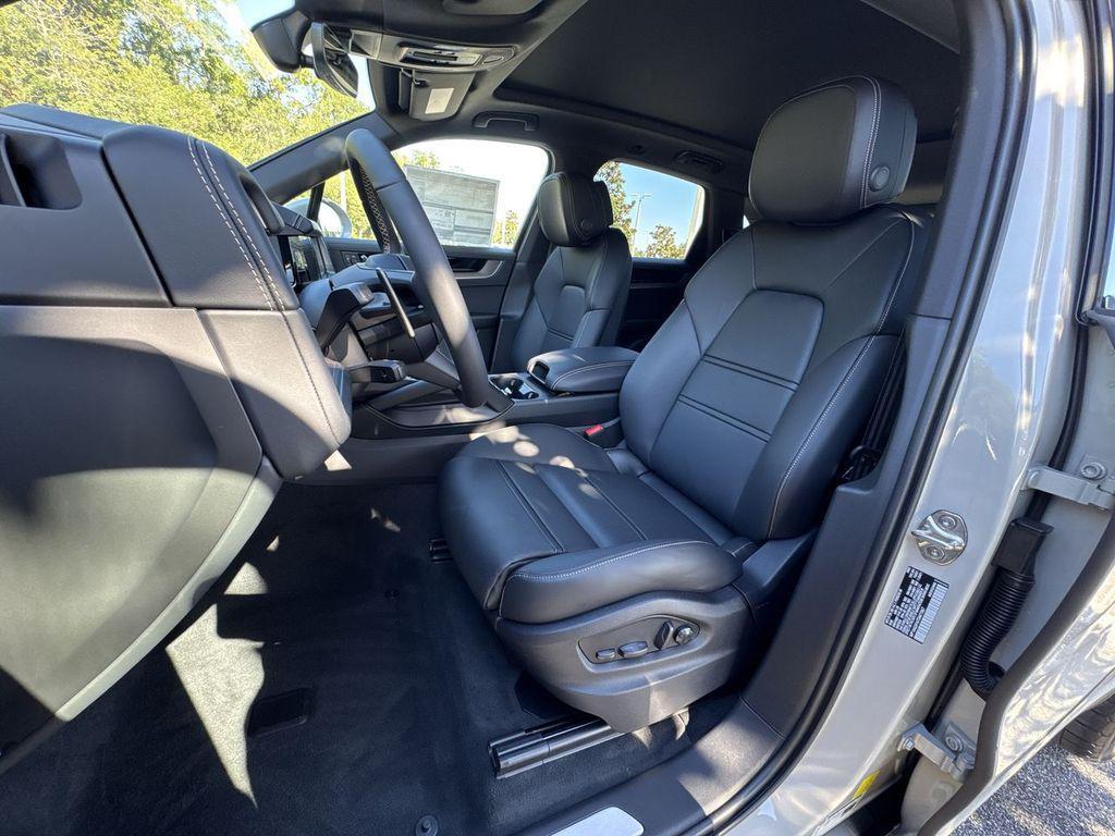 new 2026 Porsche Cayenne car, priced at $115,030